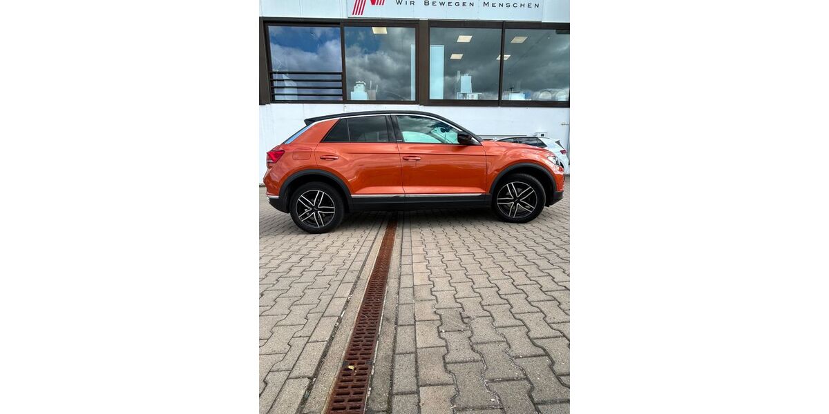 VW T-Roc 109.000 km 15.900 &euro; Pottenstein 91278