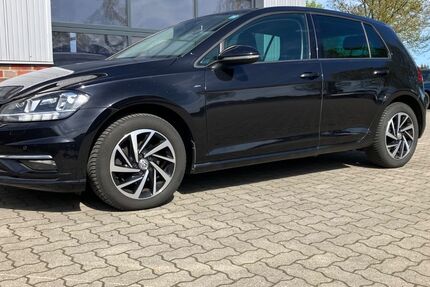 VW Golf 131.000 km 12.890 &euro; Ahlerstedt 21702
