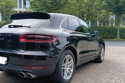 Porsche Macan 183.000 km 31.150 &euro; Kassel 34121