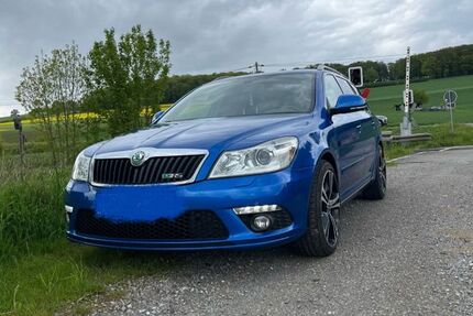 Skoda Octavia 126.500 km 9.900 &euro; Diemelstadt 34474