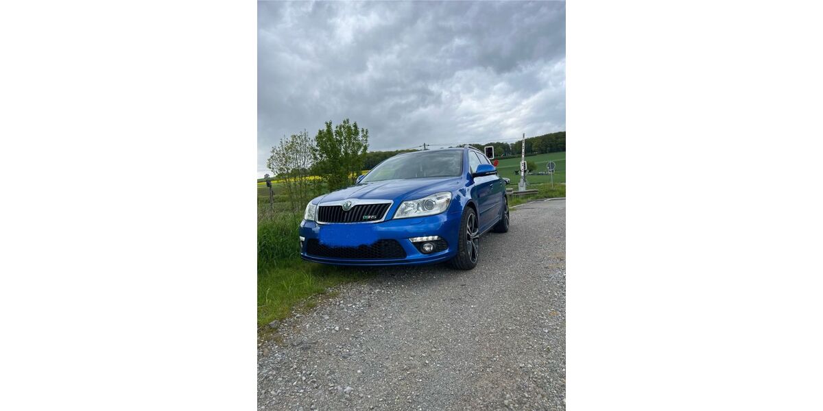 Skoda Octavia 126.500 km 9.900 &euro; Diemelstadt 34474