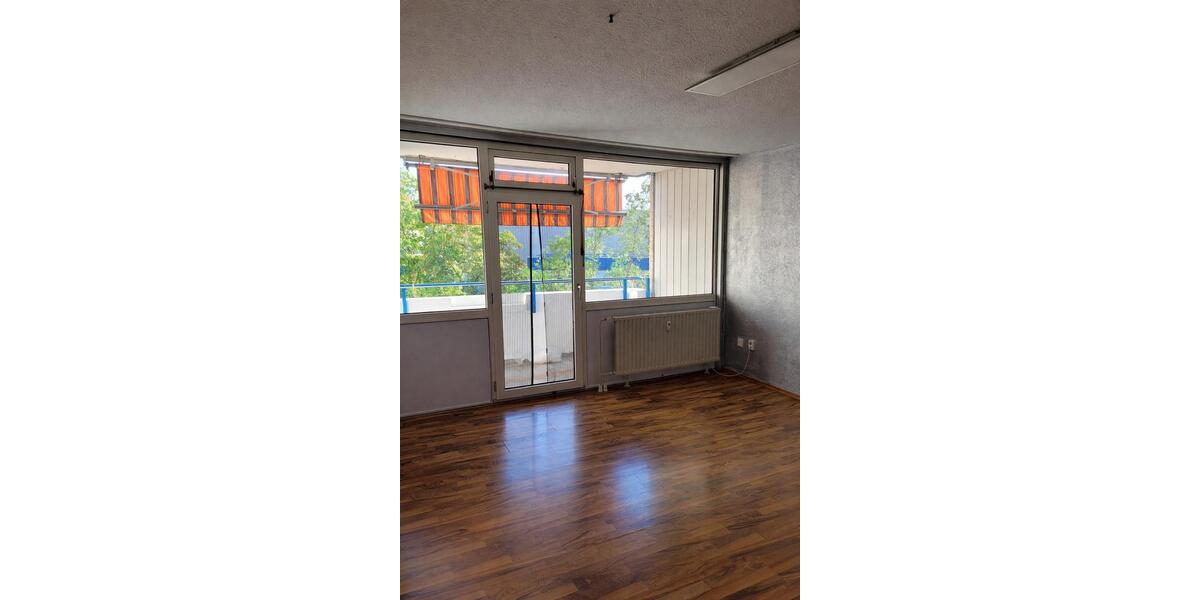 Etagenwohnung Ludwigshafen am Rhein Ludwigshafen-Hemshof - 4 Zimmer, 81 m&sup2;, 240.000&euro; | Angebot:25902085