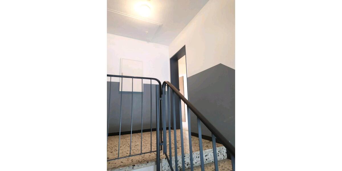 Dachgeschoßwohnung Stolberg (Rhld.) Büsbach - 3 Zimmer, 65 m&sup2;, 159.000&euro; | Angebot:25953498