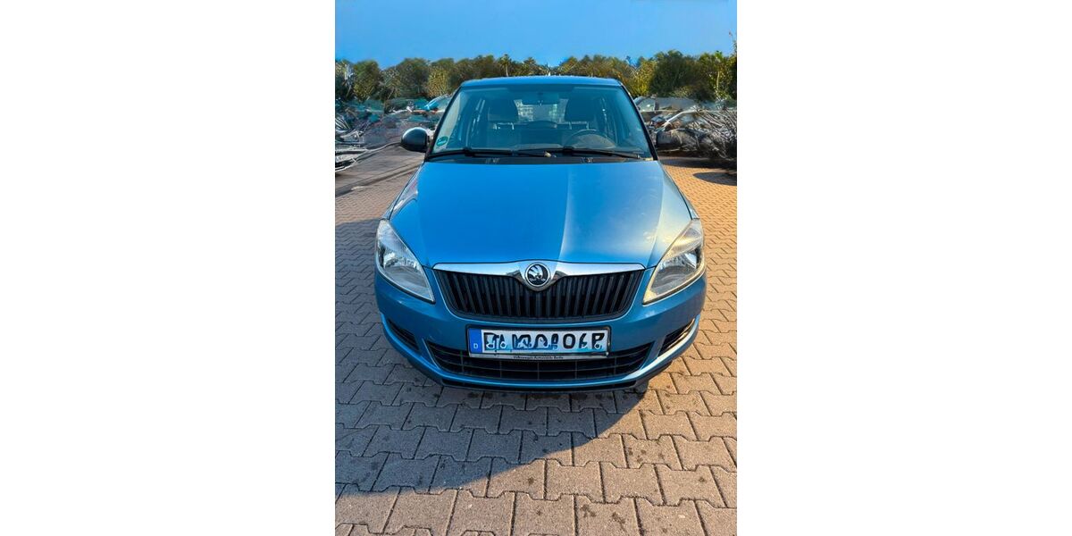 Skoda Fabia 104.000 km 4.500 &euro; Berlin 13403
