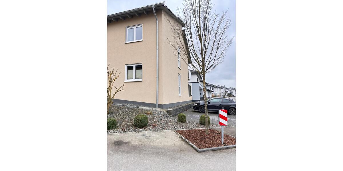 Erdgeschoßwohnung Kastellaun - 3 Zimmer, 80 m&sup2;, 800&euro; | Angebot:24945427