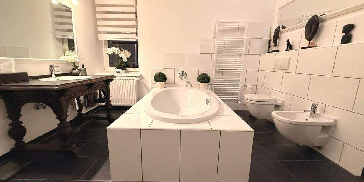 Etagenwohnung Hanau Lamboy - 3 Zimmer, 124 m&sup2;, 1.600&euro; | Angebot:24876555