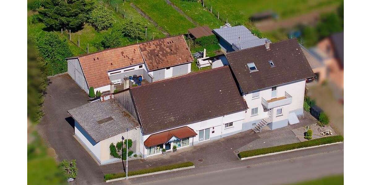 Einfamilienhaus Bühl - 7 Zimmer, 200 m&sup2;, 800.000&euro; | Angebot:26586129