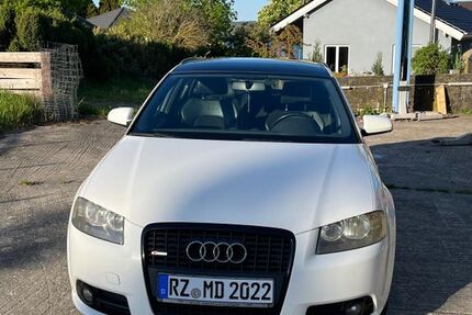 Audi A3 320.000 km 2.200 &euro; Pogeez 23911