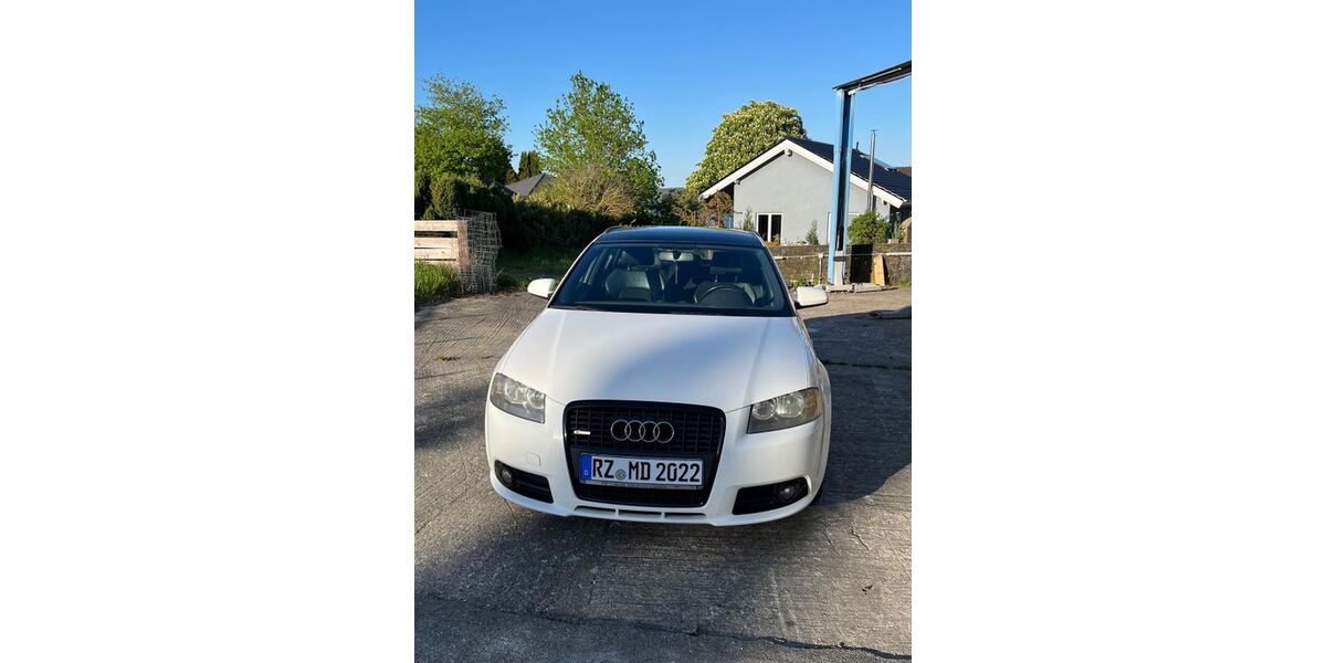 Audi A3 320.000 km 2.200 &euro; Pogeez 23911