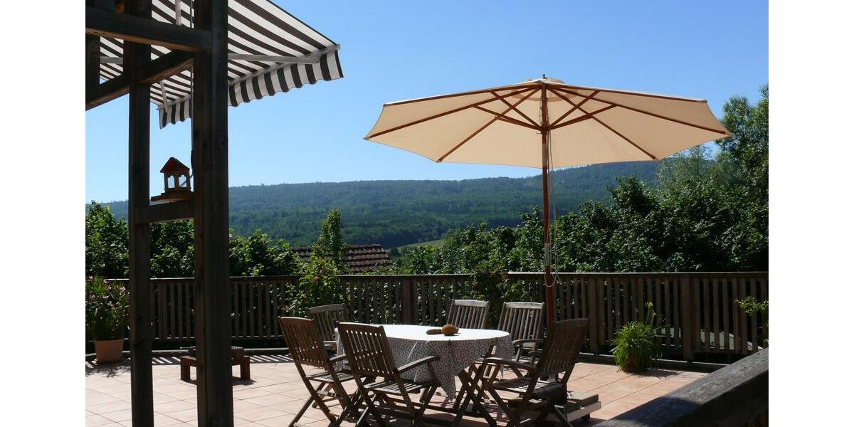 Einfamilienhaus Bad Wildungen - 7 Zimmer, 400 m&sup2;, 980.000&euro; | Angebot:21624522