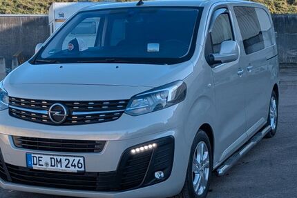 Opel Vivaro 62.000 km 28.000 &euro; Dessau-Roßlau 06849