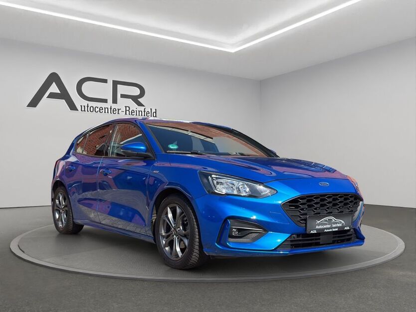 Ford Focus 21.000 km 18.222 € Reinfeld 23858