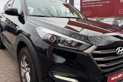 Hyundai TUCSON 38.900 km 16.300 &euro; Hamburg 22043