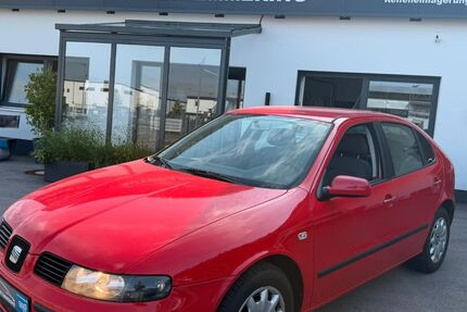 Seat Leon 176.104 km 1.900 &euro; Emmering 82275