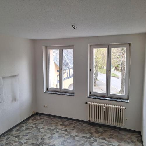 Etagenwohnung Augustusburg - 2 Zimmer, 64 m&sup2;, 390&euro; | Angebot:25342743
