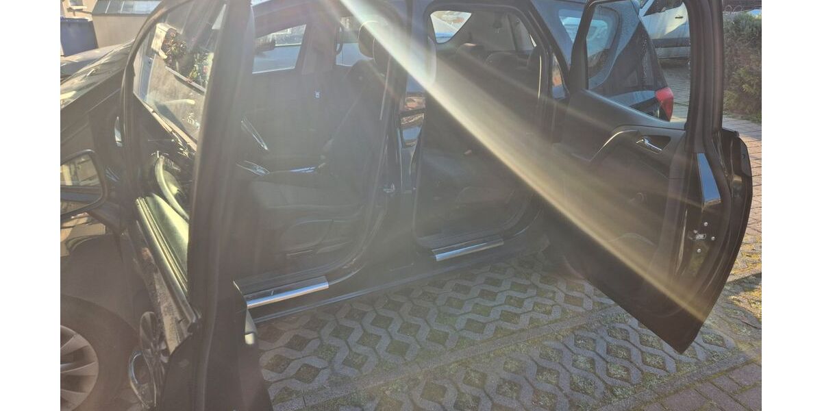 Opel Meriva 69.000 km 9.200 &euro; Hoppegarten 15366