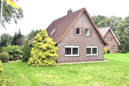 Teilrenoviertes Einfamilienhaus in Uplengen zu vermieten zimmer