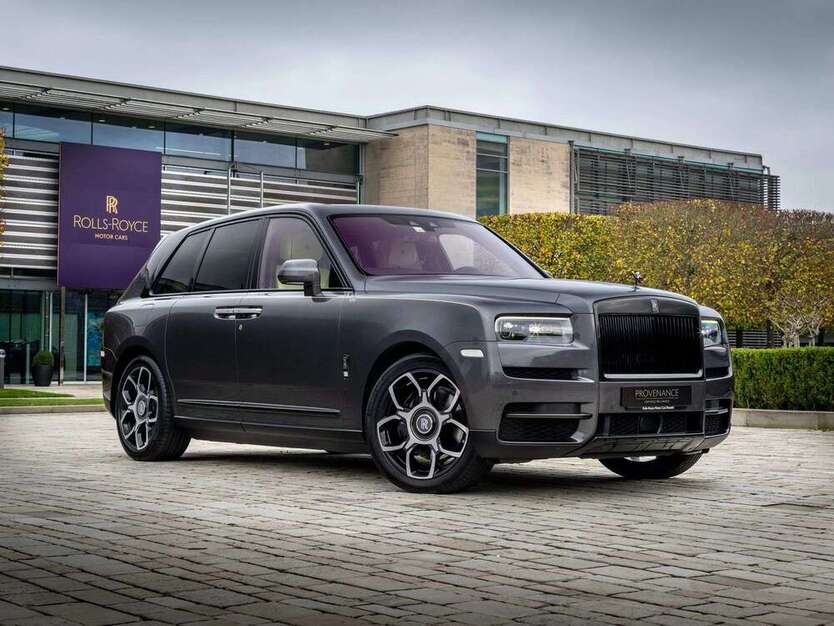 Rolls Royce Cullinan 8.903 km 403.410 € Baierbrunn 82065