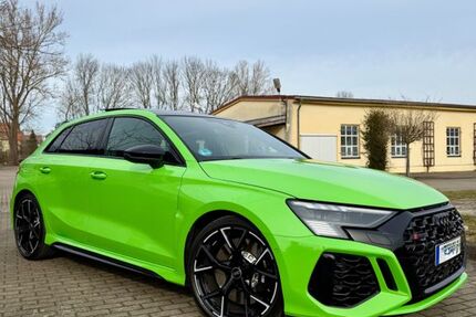 Audi RS3 18.500 km 62.500 &euro; Strehla 01616