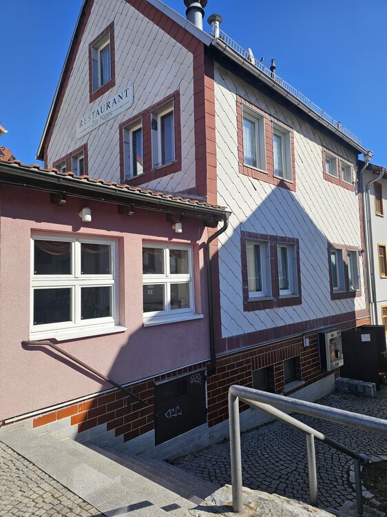 Bad Salzungen, Gastgewerbe 3 zimmer