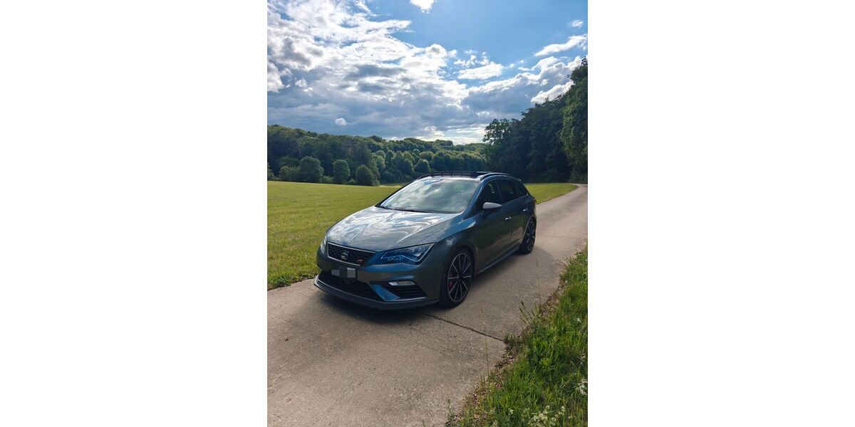 Seat Leon 124.896 km 20.450 &euro; Pielenhofen 93188
