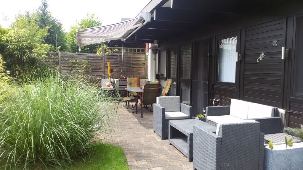 Voll möbliertes Einfamilienhaus mit All-inclusive-Warmmiete - Reihenendhaus Königswinter Thomasberg | Angebot:24685860