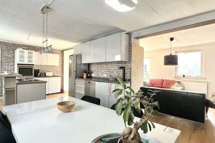 Haus zum Kaufen in Bergisch Gladbach 569.000 € 140 m²