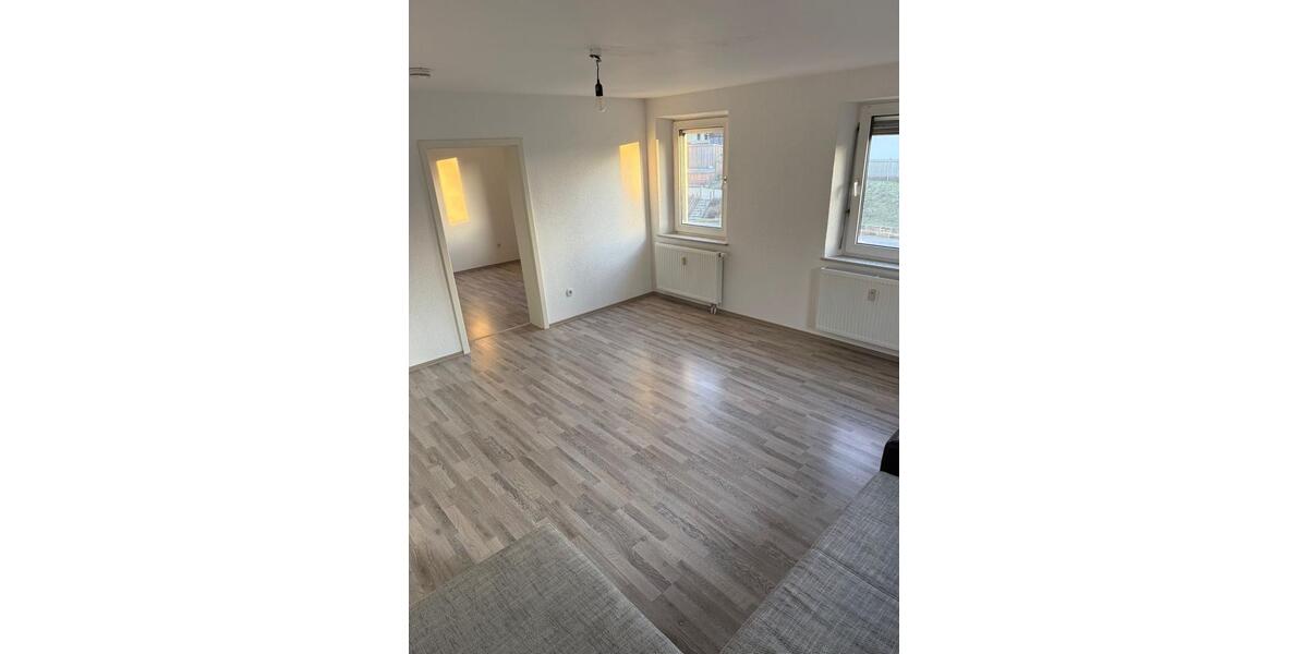 Etagenwohnung Bindlach - 3 Zimmer, 80 m&sup2;, 740&euro; | Angebot:25342302