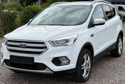Ford Kuga 80.000 km 14.499 &euro; Dreieich 63303