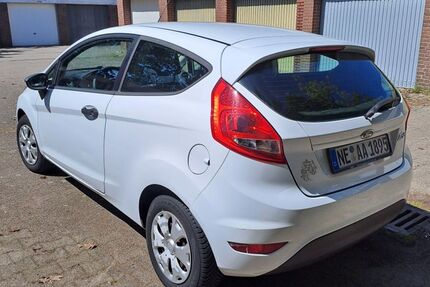Ford Fiesta 144.000 km 1.800 &euro; Neuss 41466