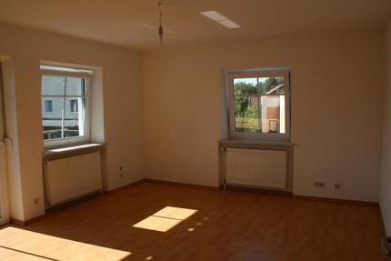 Wohnung Ruhstorf an der Rott - 1.5 Zimmer, 40 m&sup2;, 250&euro; | Angebot:26252382