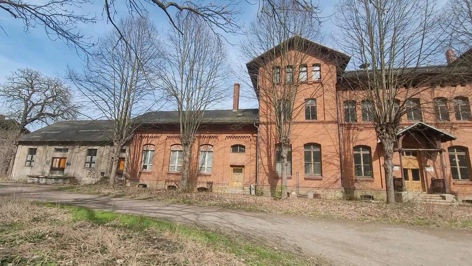 Mehrfamilienhaus, Wohnhaus Kaulsdorf - 16 Zimmer, 840 m&sup2;, 115.000&euro; | Angebot:26439483