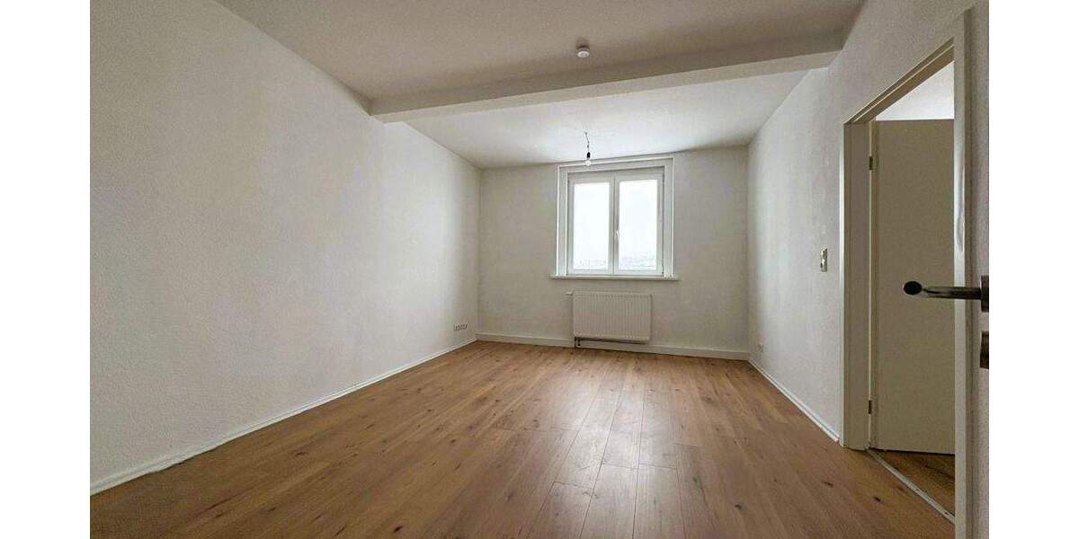 Etagenwohnung Hof Innenstadt - 4 Zimmer, 84 m&sup2;, 150.000&euro; | Angebot:26930498