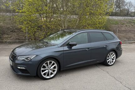 Seat Leon 89.821 km 21.999 &euro; Pfaffenhofen 85276