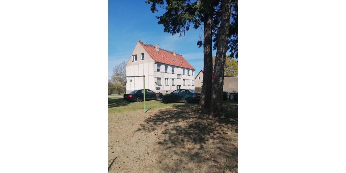 Etagenwohnung Luckenwalde - 4 Zimmer, 78 m&sup2;, 335&euro; | Angebot:26579532