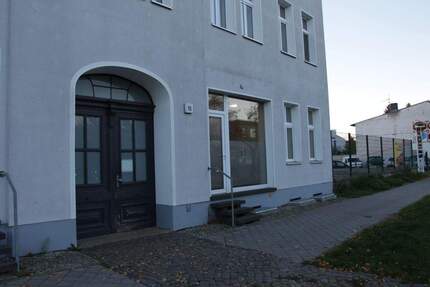 SACHSENHAUSENER STR. 15 – Ladengeschäft – Ladenlokal - Büroeinheit 2 zimmer