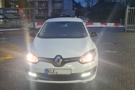 Renault Megane 226.000 km 6.750 &euro; Bedburg-Hau 47551