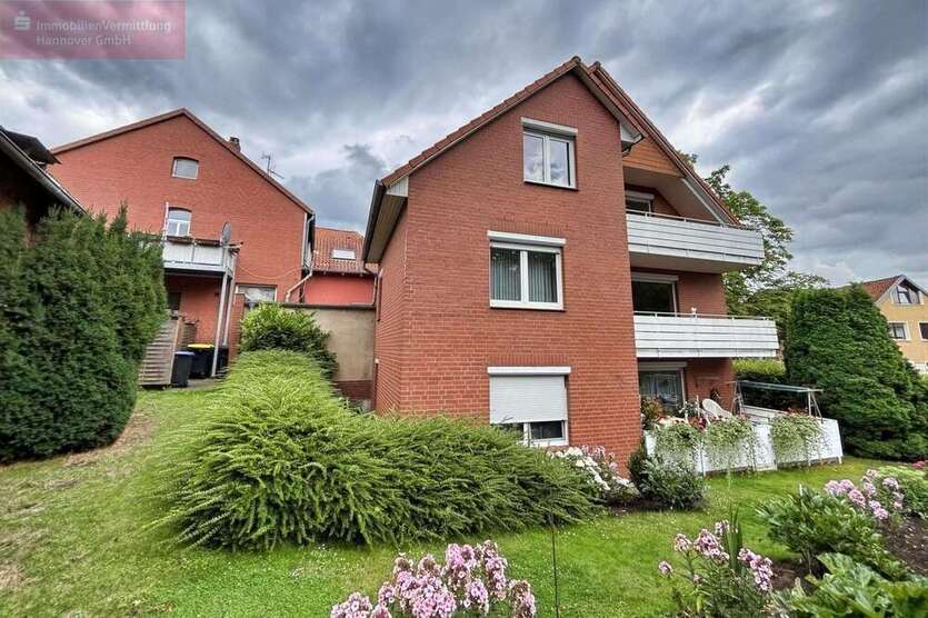 Haus zum Kaufen in Hannover 980.000 € 556 m²