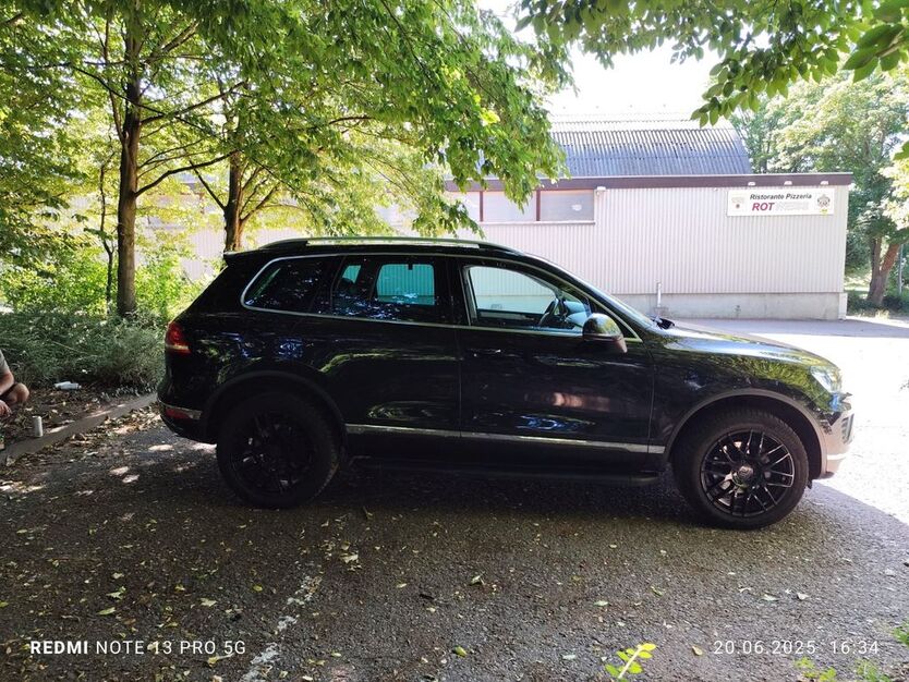 VW Touareg 132.000 km 26.499 € Backnang 71522