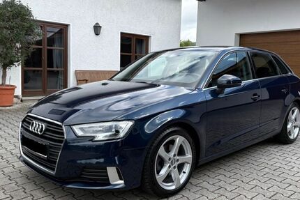 Audi A3 90.000 km 16.400 &euro; Arth 84095