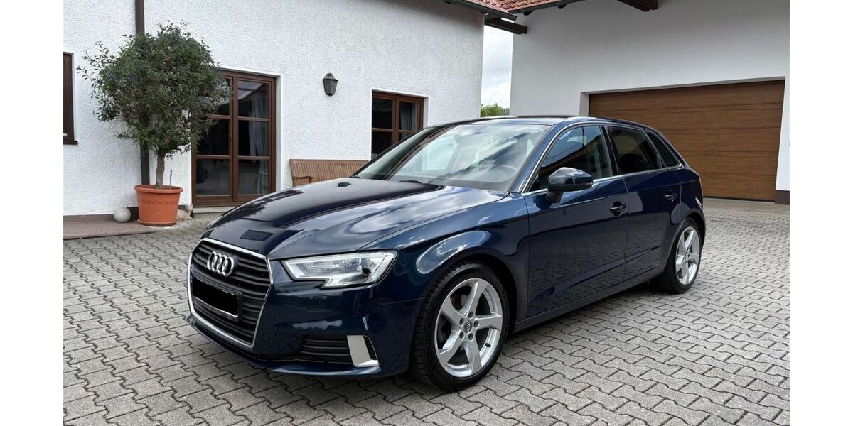 Audi A3 90.000 km 16.400 &euro; Arth 84095