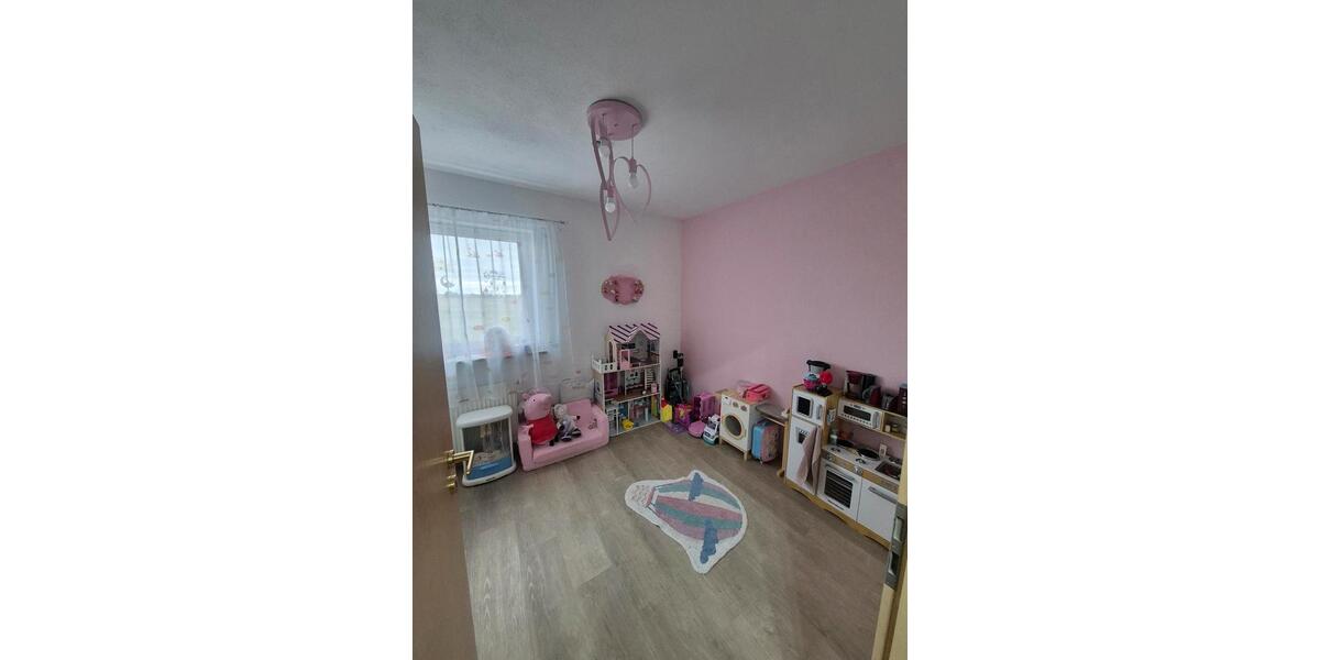 Etagenwohnung Ingolstadt Nordost - 4 Zimmer, 94 m&sup2;, 359.000&euro; | Angebot:26649412