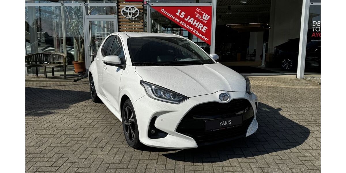 Toyota Yaris 6.000 km 22.500 &euro; Steinfurt-Borghorst 48565