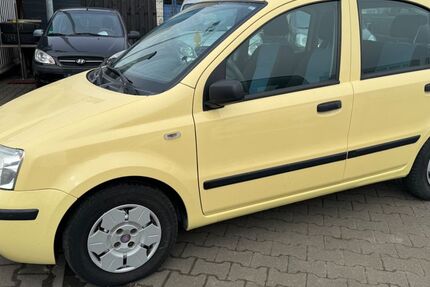 Fiat Panda 167.000 km 2.499 &euro; Frankfurt am Main 60314
