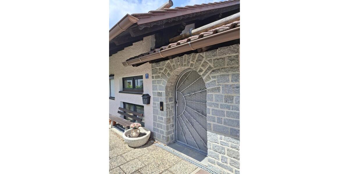 Mehrfamilienhaus, Wohnhaus Grafenau Frauenberg - 395.000&euro; | Angebot:24919495