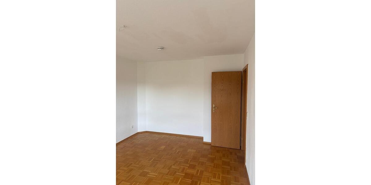 Etagenwohnung Naumburg (Saale) - 3 Zimmer, 78 m&sup2;, 139.000&euro; | Angebot:26104969