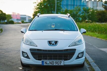 Peugeot 207 172.000 km 2.400 € Wendelstein 90530