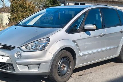 Ford S-Max 242.650 km 2.690 &euro; HENNEF 53773