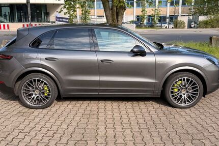 Porsche Cayenne 52.700 km 59.800 &euro; Essen 45139