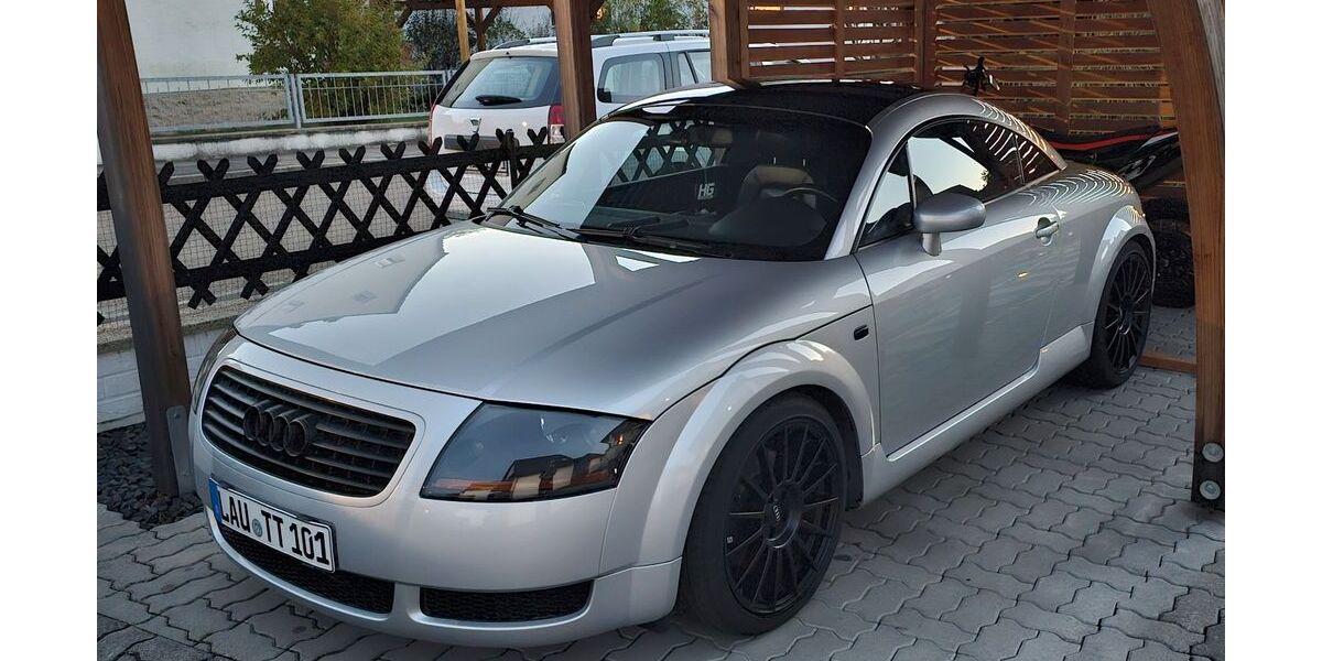 Audi TT 208.000 km 4.999 &euro; Burgthann 90559